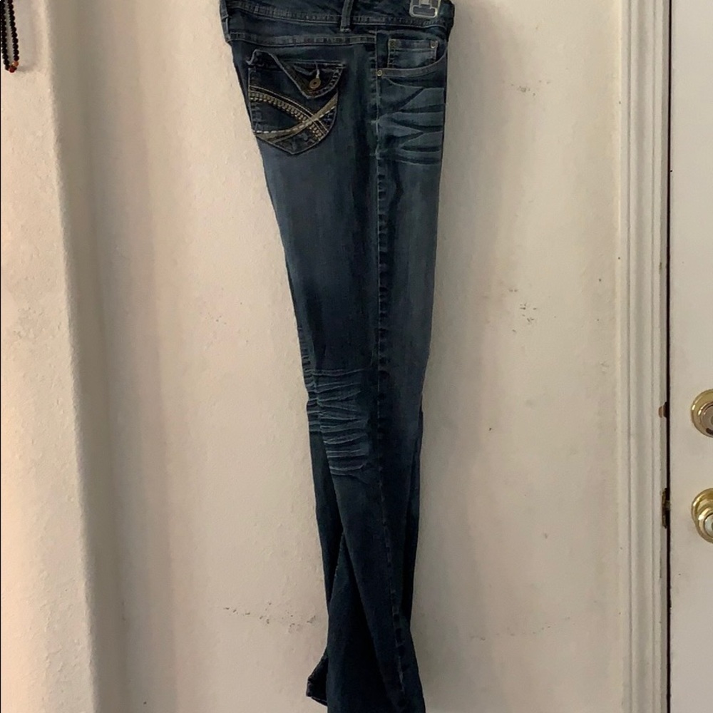 Blue jeans in good condition